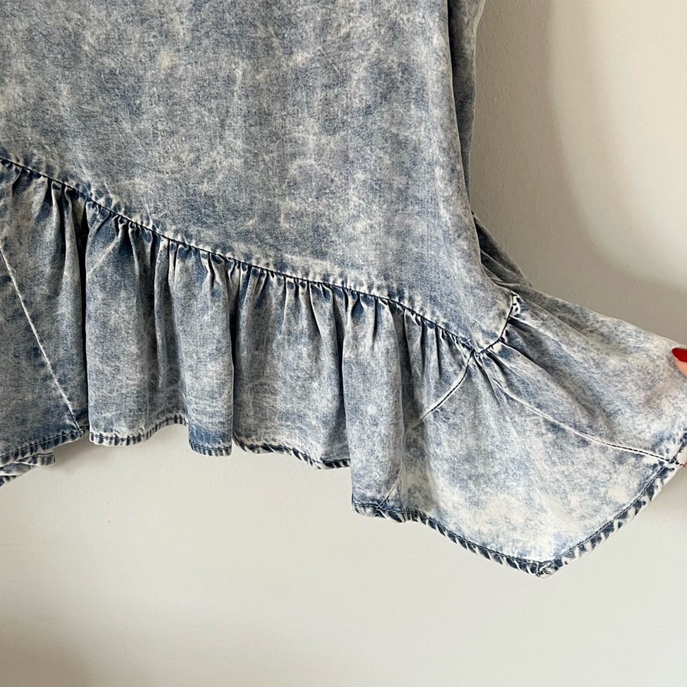FOREVER 21 Acid Washed Ruffle Tank - Picture 5 of 7